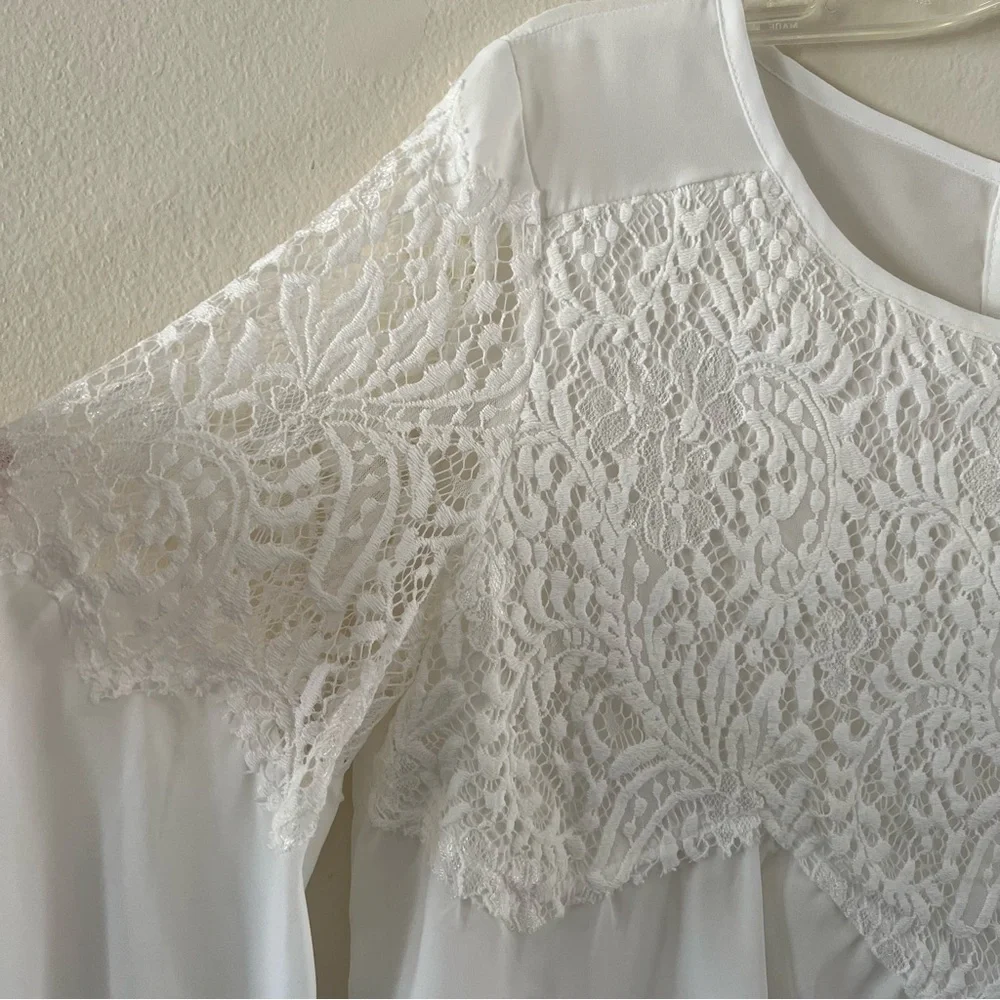 Mittoshop Chiffon Lace Top - Picture 5 of 9